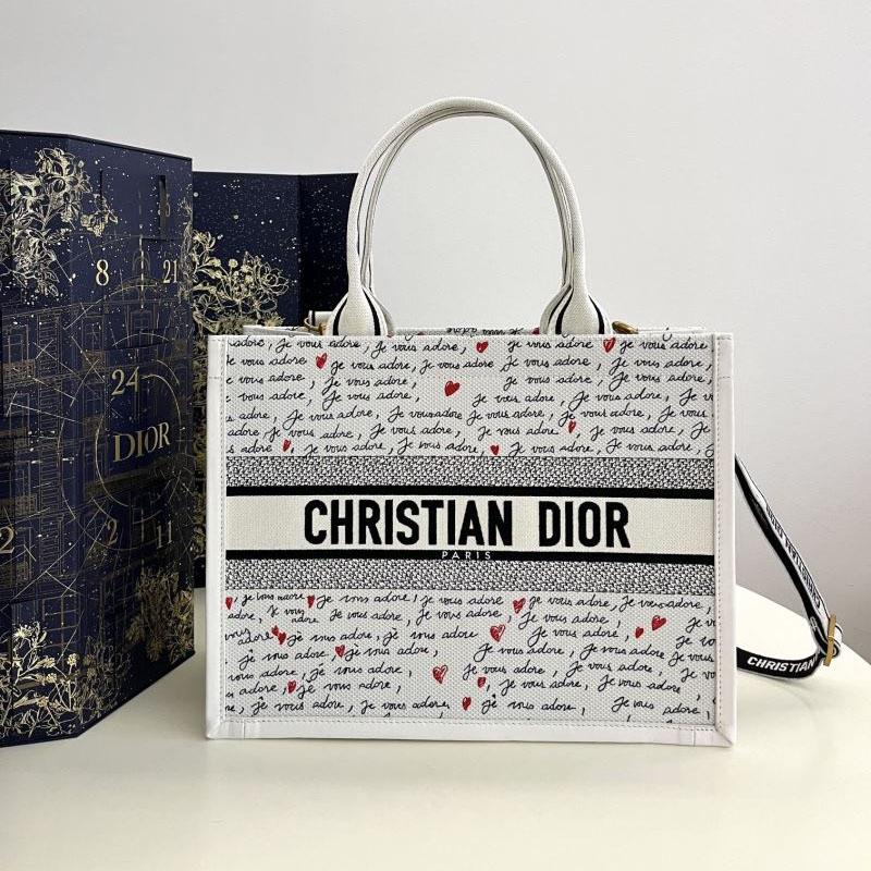 chr1st1an D10r shopping bags